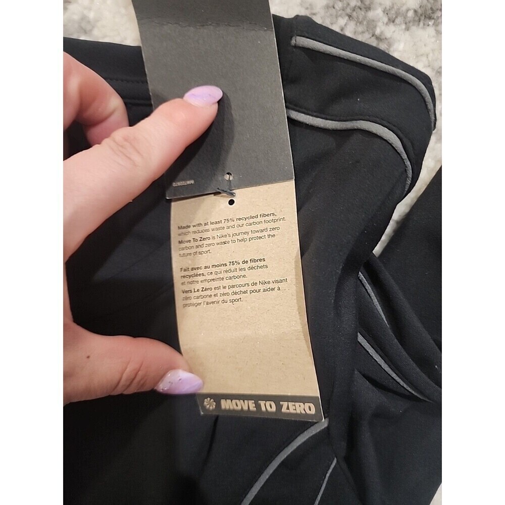NEW Nike ONE Fitted Dri-Fit LS Cropped Top Black Size L NWT $60 Dri Fit - Picture 10 of 10